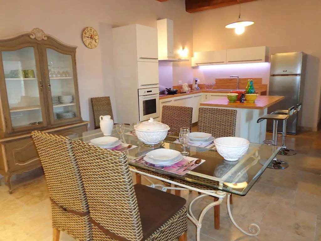 Apartamento Domaine Les Rivales Cavaillon 0*,
